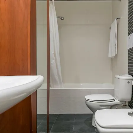 Gran Via 1.2 By Forever 아파트 빌바오